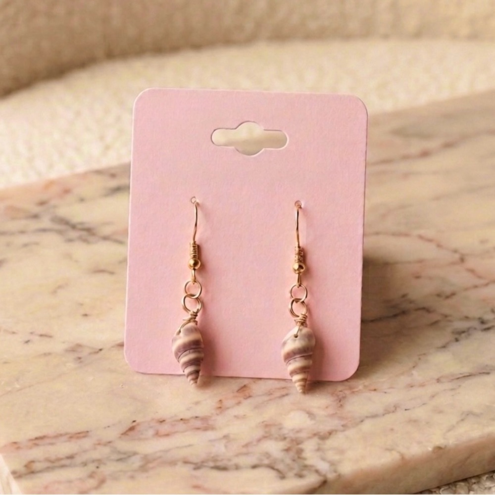 Chic Handmade Boho Shell Dangle Earrings Gold Tones